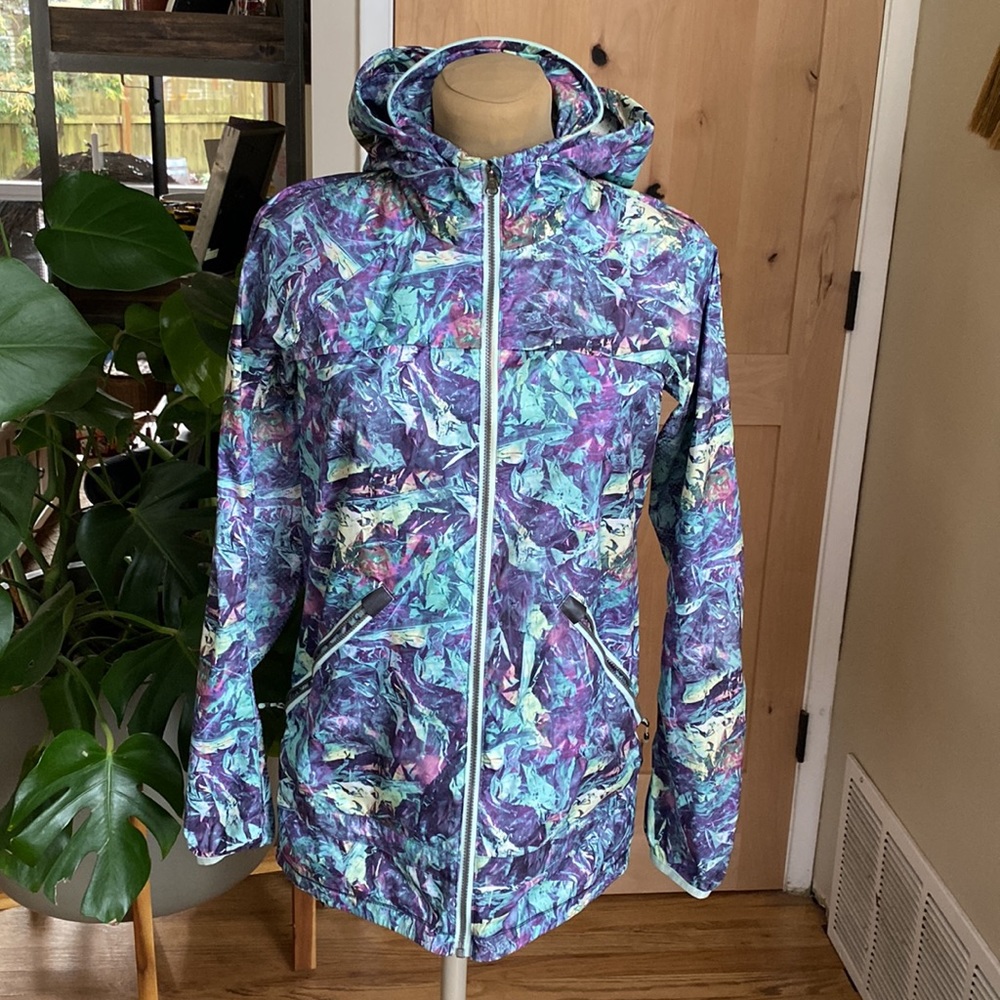 Lululemon packable jacket - Picture 3 of 16